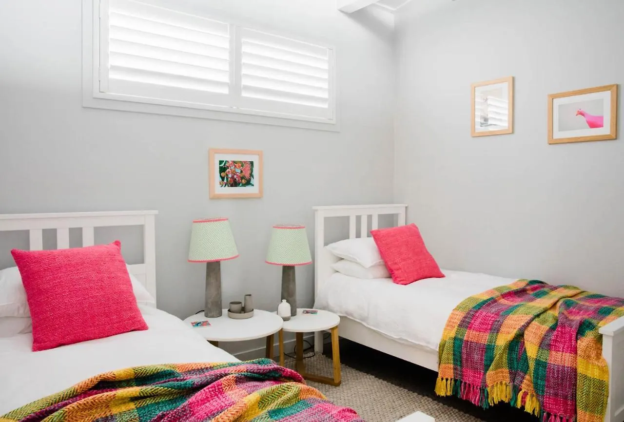 Thirlestane Farm Cottage & Barn Cooroy 0*,  Australia