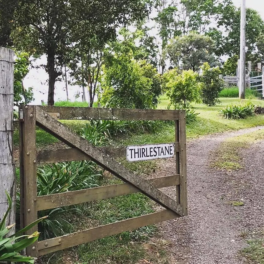 Thirlestane Farm Cottage & Barn Cooroy Farm stay
